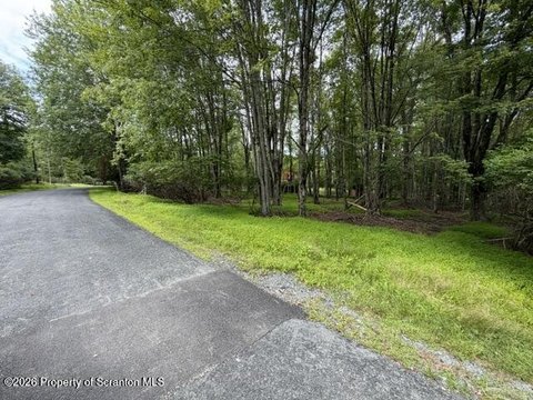 LAND - Lake Ariel, PA