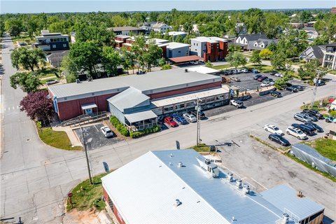 Bentonville Commercial Space For Rent