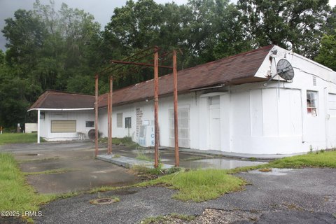 Commercial Property in Coosawhatchie, SC