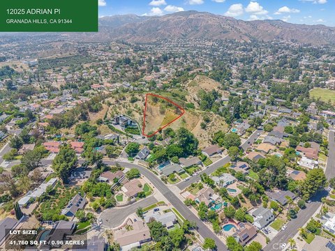 Land Lot in Granada Hills