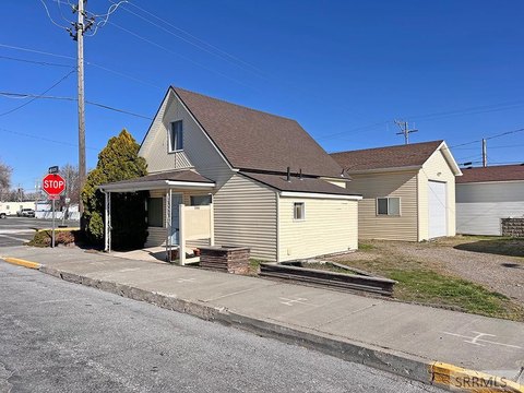 Blackfoot Commercial Property with Shop