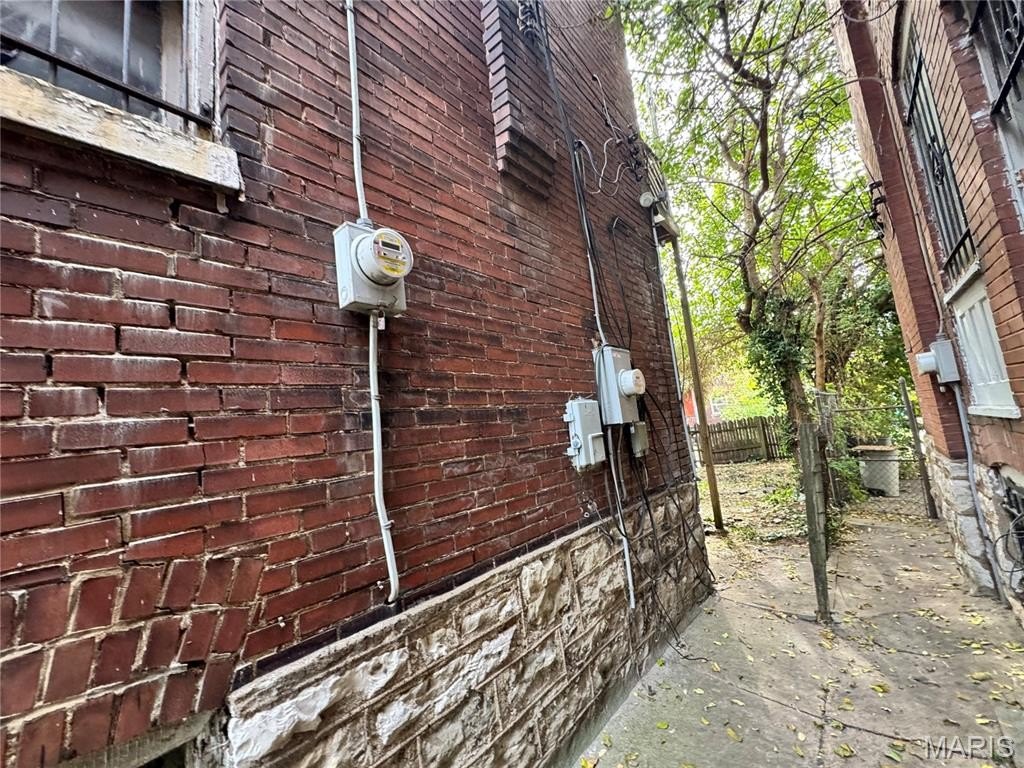 Picture 4