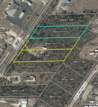 Three-Parcel Land with RV Hookups