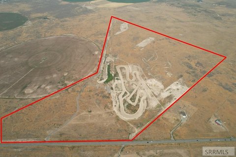 216-Acre Commercial Land Opportunity