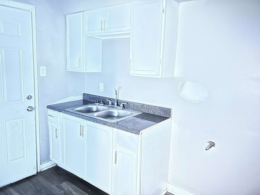 Picture 8