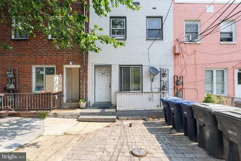 Ivy City Multifamily Investment Opportunity