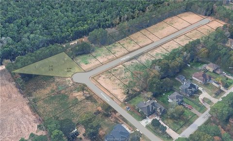 Residential Land in Summer Hills