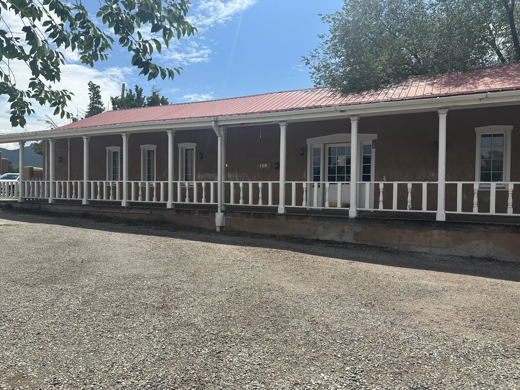 Prime Taos Retail/Office Location