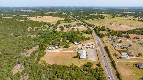 Highway-Front Mixed-Use Property