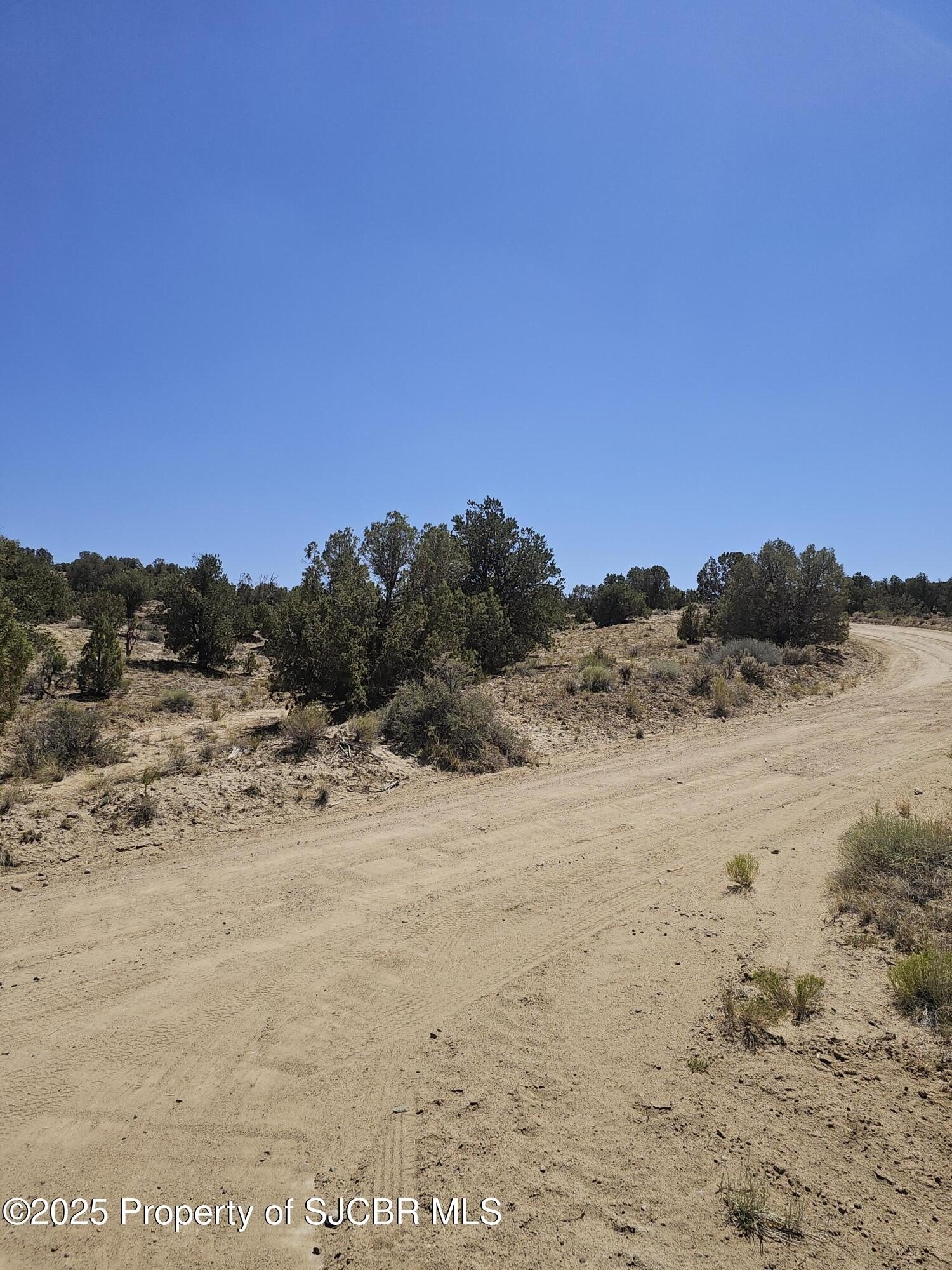 Expansive Land in Aztec, NM