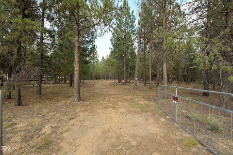 LAND - La Pine, OR