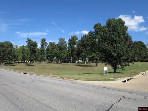 Commercial Land in Mountain Home