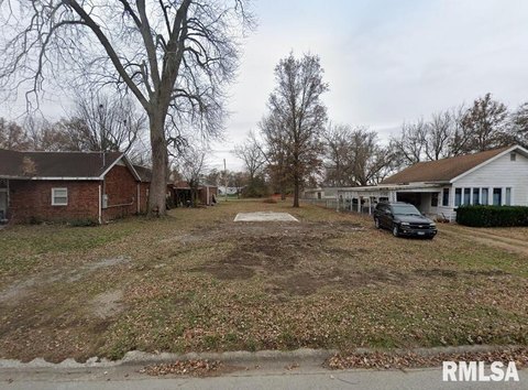 Residential Land in Duquoin, Illinois