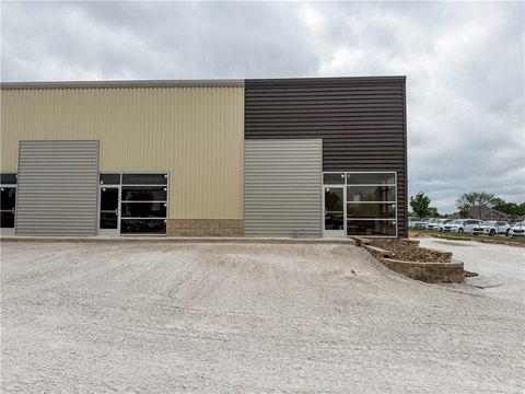 New Office/Flex Space Available