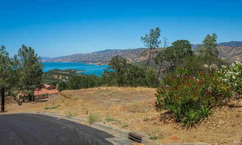 LAND - Napa, CA