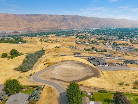LAND - Clarkston, WA