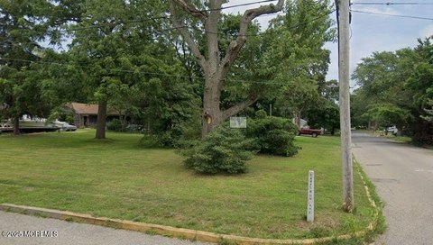 Buildable Lot in Island Heights
