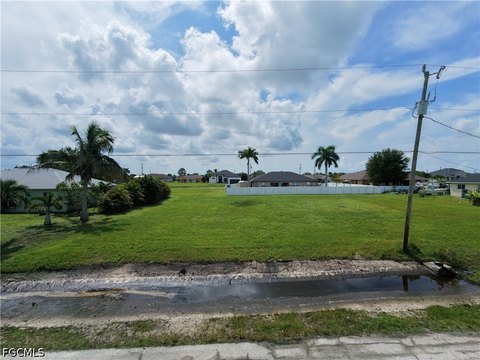 Land, Cape Coral, FL
