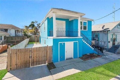 Renovated Duplex in New Orleans