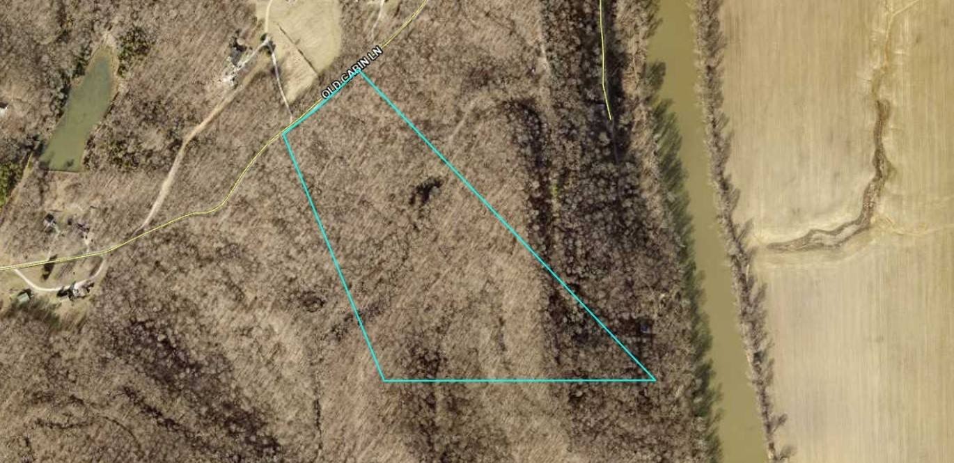 Land with Green River Access