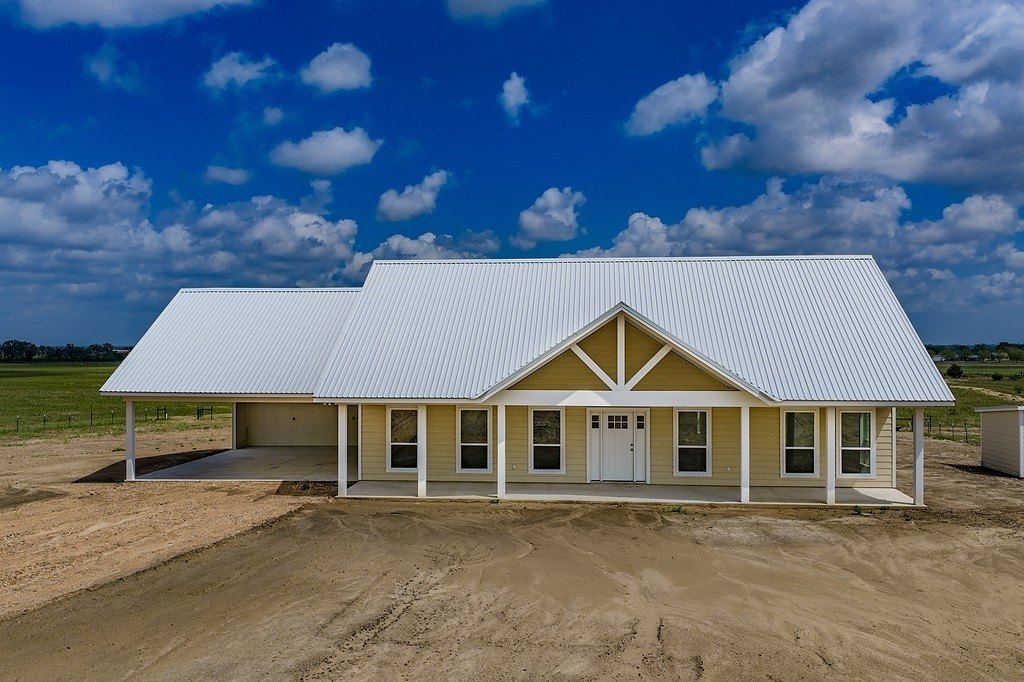 New Farmhouse Construction Near La Grange