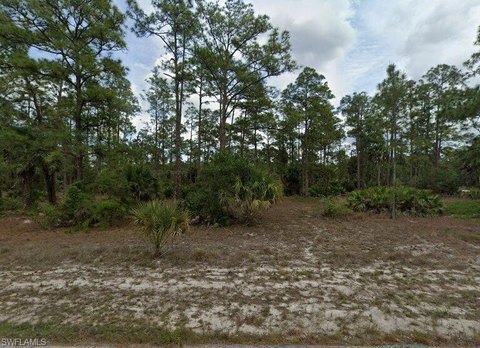 Land in Lehigh Acres, FL