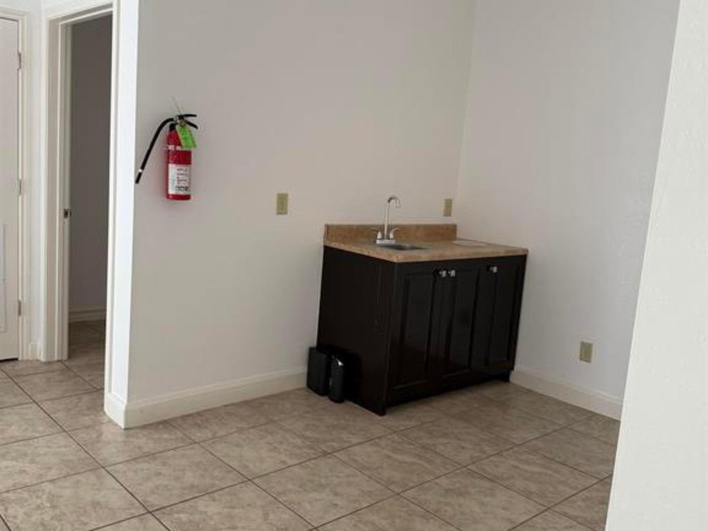 Picture 10