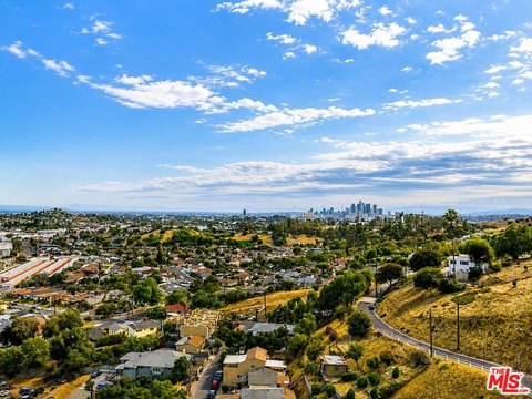 LAND - Los Angeles, CA