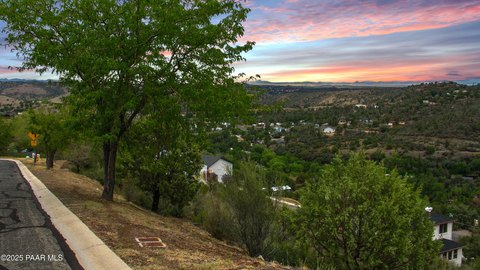 Land with Prescott Views
