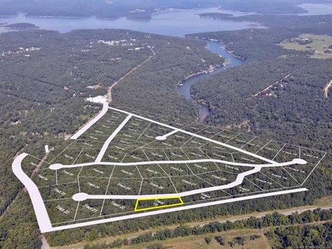 Land Near Lake Tenkiller