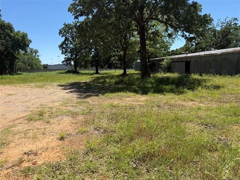 LAND - Colbert, OK