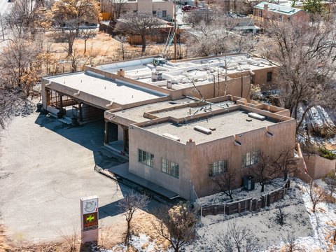 Prime Commercial Space in Santa Fe