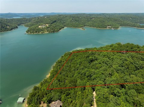 Waterfront Land With Corps Shoreline