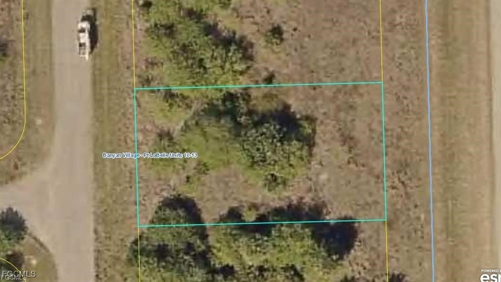 Residential Lot in Banyan Village