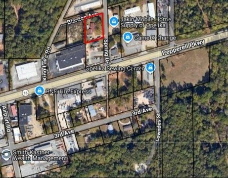 Commercial Land in High-Visibility Location