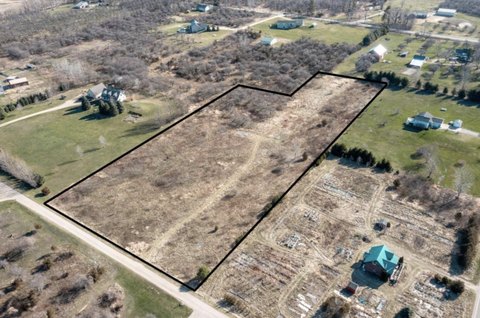 LAND - Fennville, MI