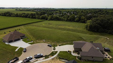 LAND - Beloit, WI