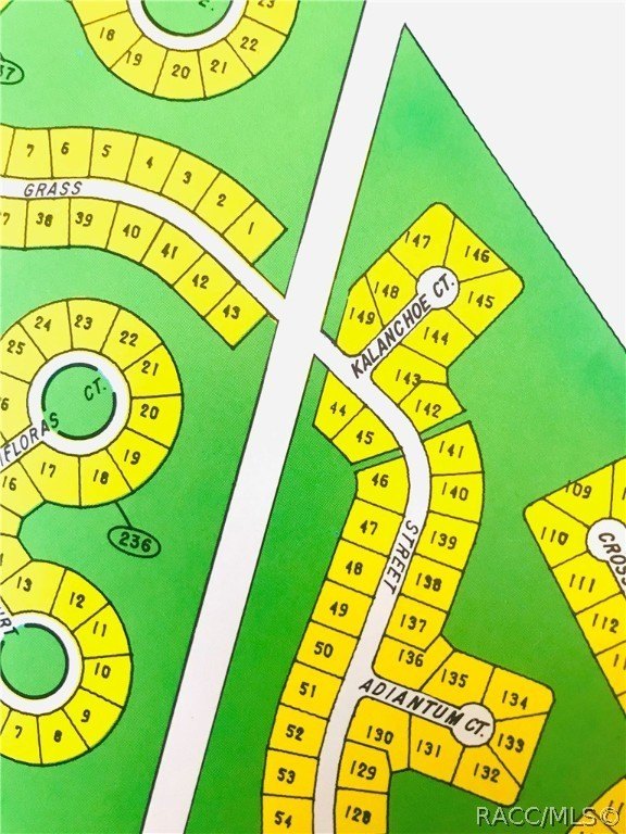 Residential Land in Oak Village