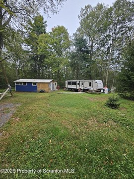 Land, Thornhurst, PA