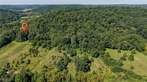 Land, Killbuck, OH