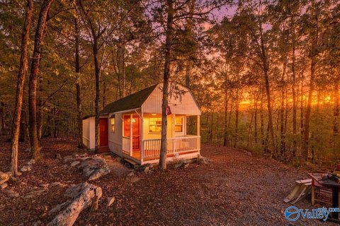 Land, Woodville, AL
