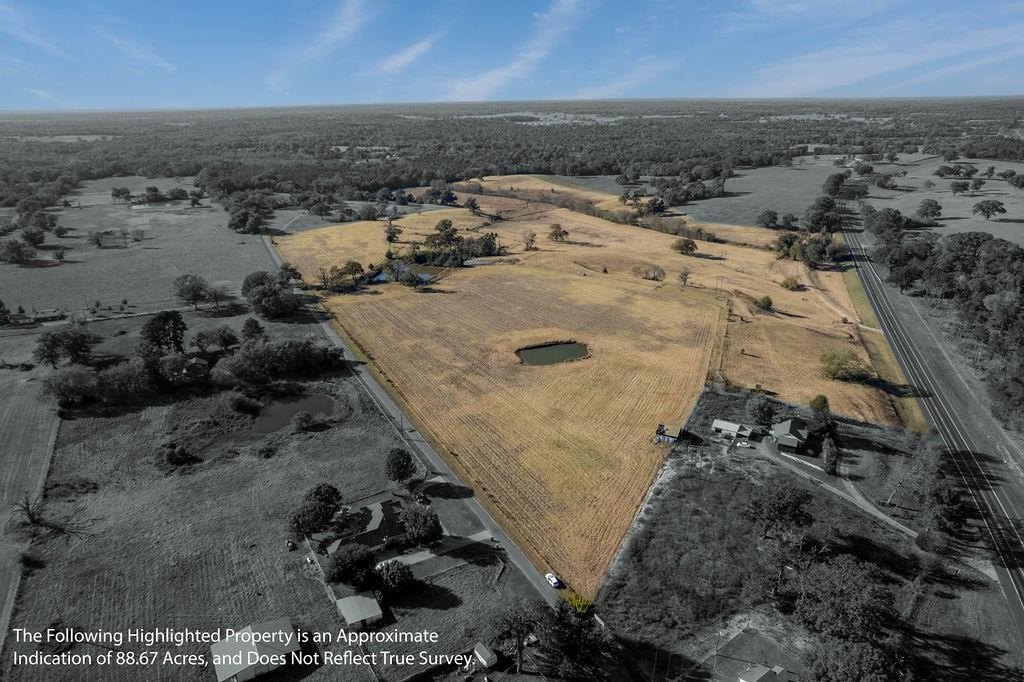Pastureland with Ponds and Creek