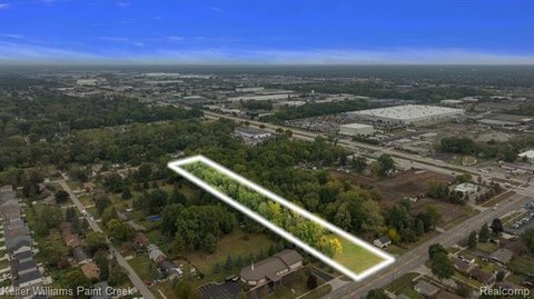 Residential Land in Sterling Heights