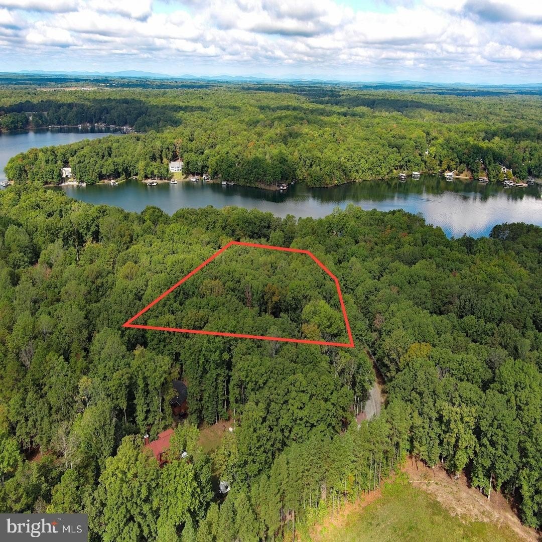 Water-Access Lot Near Lake Anna