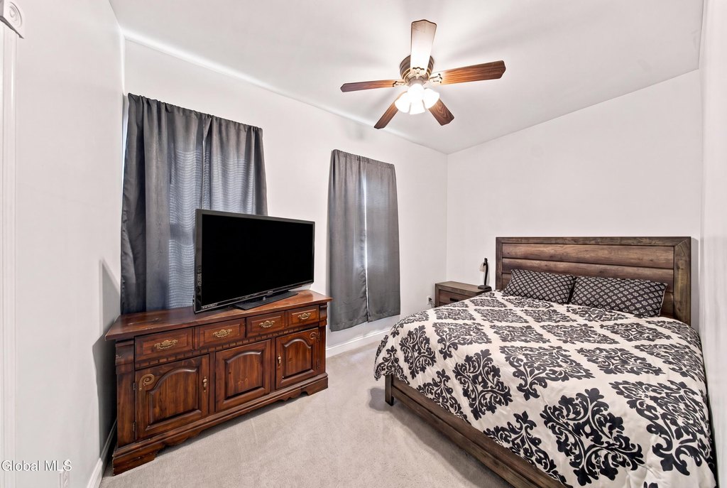 Picture 9