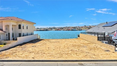 Waterfront Lot in Spring Valley