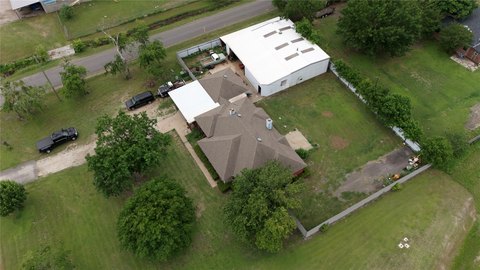 Mixed-Use Property with Workshop