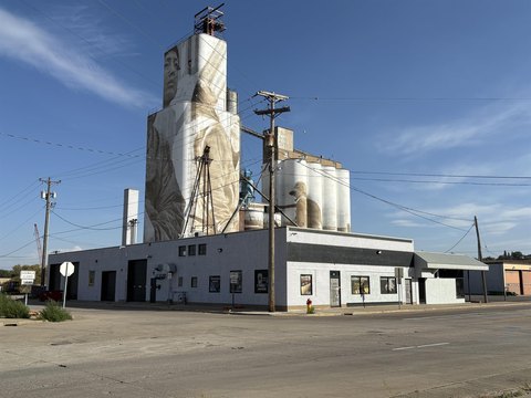 Minot Commercial Property For Sale