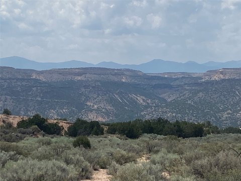 LAND - Santa Fe, NM
