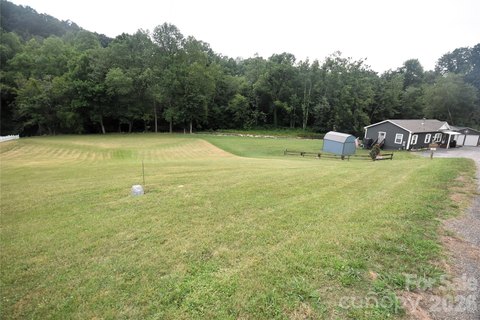 LAND - Waynesville, NC